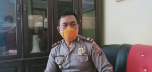 Kapolsek Touluaan Dukung Pemasangan Portal Penjagaan Covid-19