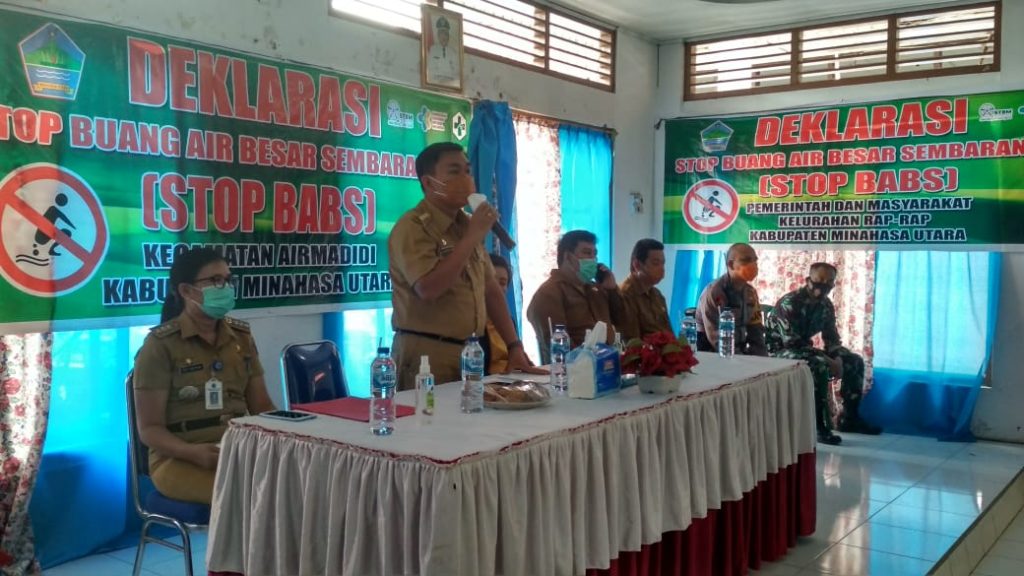 Pjs Bupati Minut Mengdeklarasi Masyarakat Hidup Bersih dan Sehat