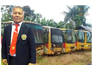 Bus Sekolah di Tomohon Terbengkalai Dikepemimpinan Eman..?