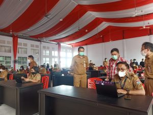 Bupati Mitra Uji Kemampuan Powerpoint, Word dan Excel Pejabat Eselon III