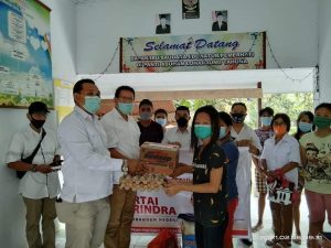 HUT ke-13 Gerindra Sangihe Serahkan Bantuan dan Bagi Masker Gratis