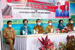 TP PKK Kota Dilantik Walikota dan Wawali CSWL