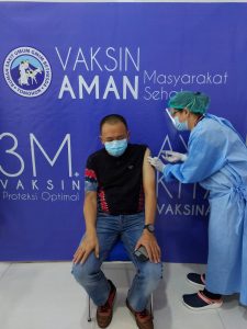 Wawali Wenny Lumentut Tuntaskan Tahapan Vaksinasi Covid-19