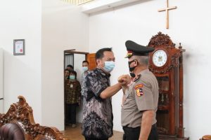Walikota Terima Kunjungan Jendral Bintang Satu Adrian Roeroe