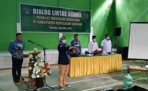 Kakan Kemenag Sangihe Tavip Pakaya Buka Dialog Lintas Agama