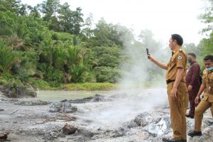 Kunjungi Lokasi Wisata, Senduk Optimis Hot Spring di Tomohon tak Kalah Bersaing