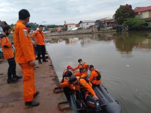 Tim SAR Lakukan Pencarian Warga Hanyut di DAS Tondano 