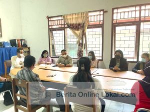 Aroma Busuk di Jalan Raya Madidir, DLH Beri Pembinaan Pelaku Usaha Perikanan