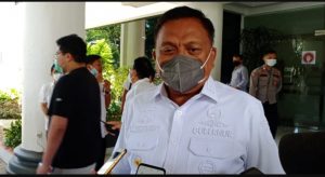 Edwin Roring Direkom Calon Sekkot Tomohon Oleh Gubernur Olly Dondokambey