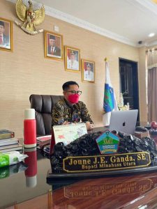 Bupati Joune Ganda Ikut Bembekalan Kepemimpinan Secara Virtual  Langsung Dengan Mendagri