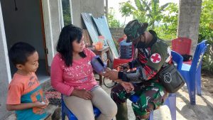 Peduli Kesehatan Warga, Satgas TMMD Gelar Pengobatan Gratis