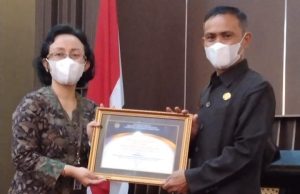 Raih Peringkat Terbaik, Pakaya Terima Dua Penghargaan IKPA