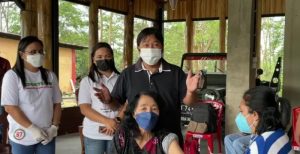 Sukseskan Program Vaksinasi, Keluarga Bupati Mitra Divaksin