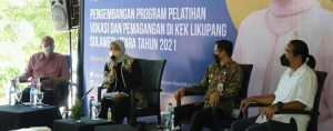Dukung DPSP Likupang, Bupati dan Menaker RI Bahas Masalah SDM 