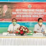 Wawali Lumentut Buka Rapat Evaluasi Pelaporan Atas Capaian RKPD Kota Tomohon Tahun 2021