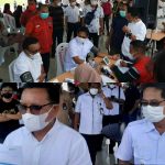 Ajak Warga Sukseskan Vaksinasi Dosis III, Maurits-Hengky : Jangan Takut Tetap Aman dan Halal