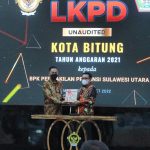 Sambangi BPK Sulut, Maurits Mantiri Serahkan LKPD Unaudited 2021