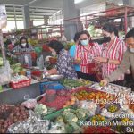 Tinjau Langsung Ketersediaan Bahan Pokok, DKP Pastikan stok di Mitra Aman selama Bulan Ramadhan