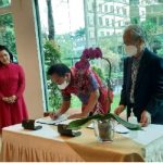 Walikota Tomohon Teken MOU dengan UPH Jakarta