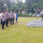 Puluhan Personil Berprestasi di Polres Bitung Terima Reward