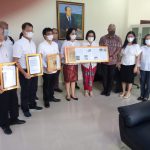 Dokumen Historis Sam Ratulangi Diserahkan ke Pihak Unsrat