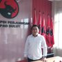 Ketua Fraksi PDIP Rocky Wowor Jelaskan Pengunduran Diri Anggota DPRD Sulut Djein Rende