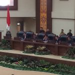 Rapat Paripurna, Sekwan Sandra Moniaga Bacakan Surat PAW JAK Dari Wakil Ketua DPRD