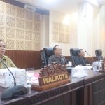 Mandagi Hadiri Rapat Paripurna DPRD Kota Tomohon, Hal Ini Yang disampaikan