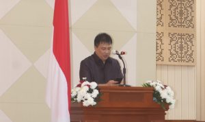 Wakili Walikota Tomohon, Kalesaran Hadiri Rapat Paripurna DPRD Kota Tomohon