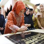 Wali Kota, Ir. Hj. Tatong Bara Resmikan Masjid Al – Mu’min