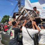 Tindak Tegas Satpol-PP Kotamobagu Tertibkan Lapak PKL Pasar 23 Maret Yang Gunakan Badan Jalan