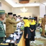 Pj Wali Kota Asripan Nani Hadiri Kegiatan Wisuda Santri se-Kotambagu