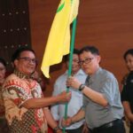 Rektor Unsrat Lepas Mahasiswa KKT Angkatan 137
