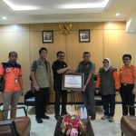 Sambangi Bitung, BNPB Salurkan Bantuan Dana
