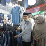 Pj. Wali Kota Asripan Nani Buka Secara Resmi Pasar Senggol di Kelurahan Gogagoman