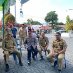 Asripan Nani Bersama Kapolres Tinjau Pasar Murah Yang Digelar Pemkot Kotamobagu di Halaman MABM