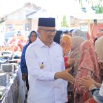 Wali Kota Asripan Nani Hadiri Hari Raya Ketupat di Kelurahan Upai