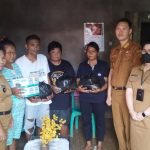 Camat Likbar Maykel Parengkuan Membagi Bantuan Erupsi Gunung Ruang di Desa Maloanbai dan Termal