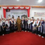 Wali Kota Asripan Nani Melepas 104 Jemaah Calon Haji