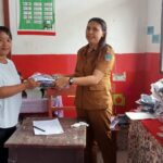 JG-KWL Peduli Dunia Pendidikan, SMP Negeri 1 Likupang Timur Bagi Bantuan Seragam Sekolah