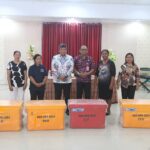 Penjabat Bupati Sangihe Serahkan Bantuan Sarana dan Prasarana Perikanan Tangkap