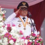 Upacara HUT ke-79 RI Bupati Joune Ganda Bertindak Sebagai Inspektur Upacara 2024