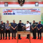Pj Wali Kota Abdullah Mokoginta Hadiri Rapat Paripurna DPRD Tingkat 2 Penetapan RPJPD 2025-2045