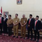 Dihadiri Ketua DPRD Fransiscus Silangen, Wagub SK Lantik Komisioner KPID Sulut