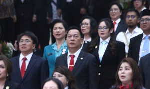 Jeand’arc Karundeng Dilantik Jadi Ketua TP PKK Tomohon, Caroll – Sendy Hadiri Sertijab Gubernur Sulut