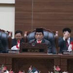 Pimpin Rapat Paripurna, Ketua DPRD Sulut Fransiscus Silangen Ajak Dukung Kepemimpinan YS-VM