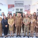 Bupati Ronald Kandoli Sidak Dinas PMPTSP