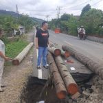 Sekretaris Komisi III Yongki Limen Tinjau Jalan Ambruk Di Solog
