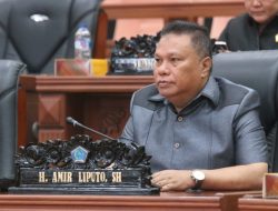 Amir Liputo Intrupsi Minta Anggota DPRD Dibekali Naskah Sambutan Gubernur