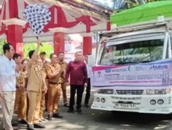 Bupati Joune Ganda Salurkan 236 Ton Beras Kepada 11.831 Penerima